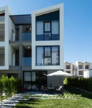 Elegant townhouse-style villas in Bahcesehir Istanbul